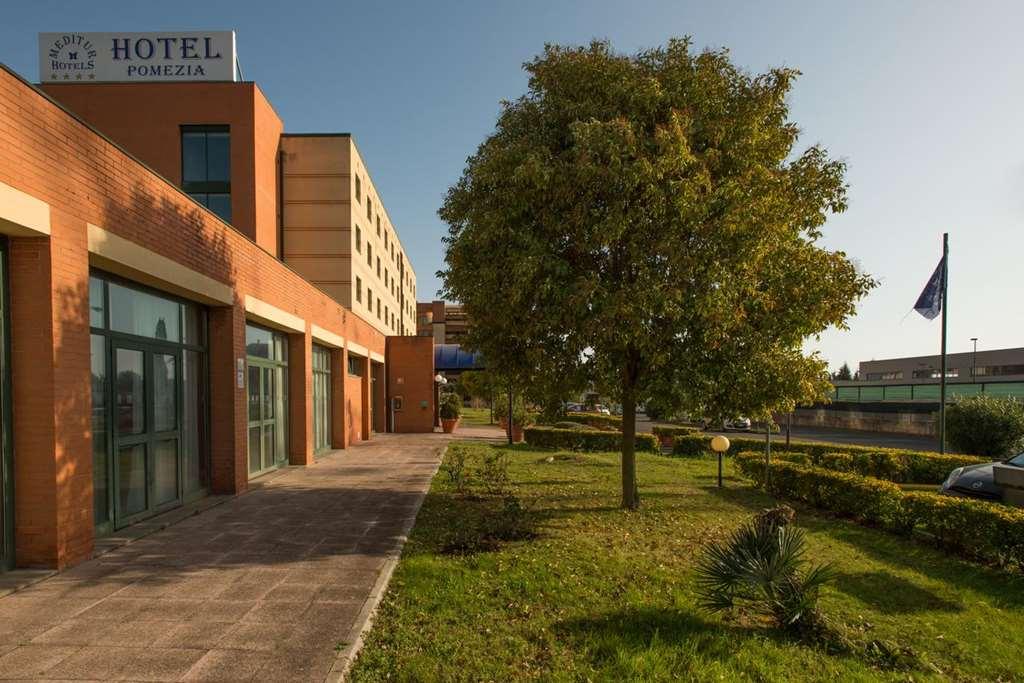 Meditur Hotel Помеция Экстерьер фото