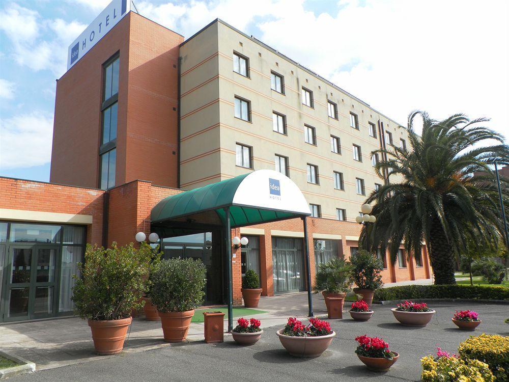 Meditur Hotel Помеция Экстерьер фото